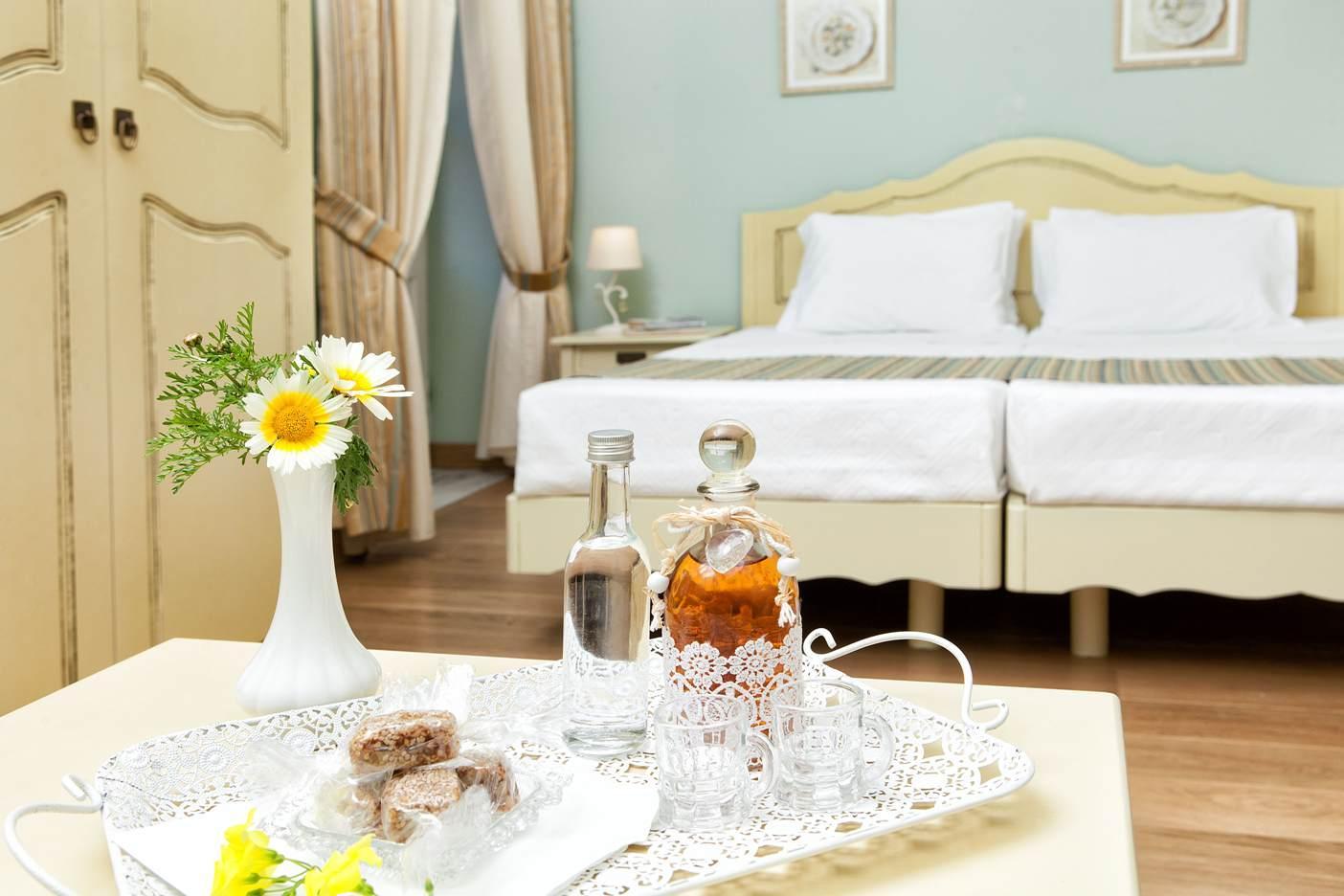 Egli Hotel Андрос Екстер'єр фото